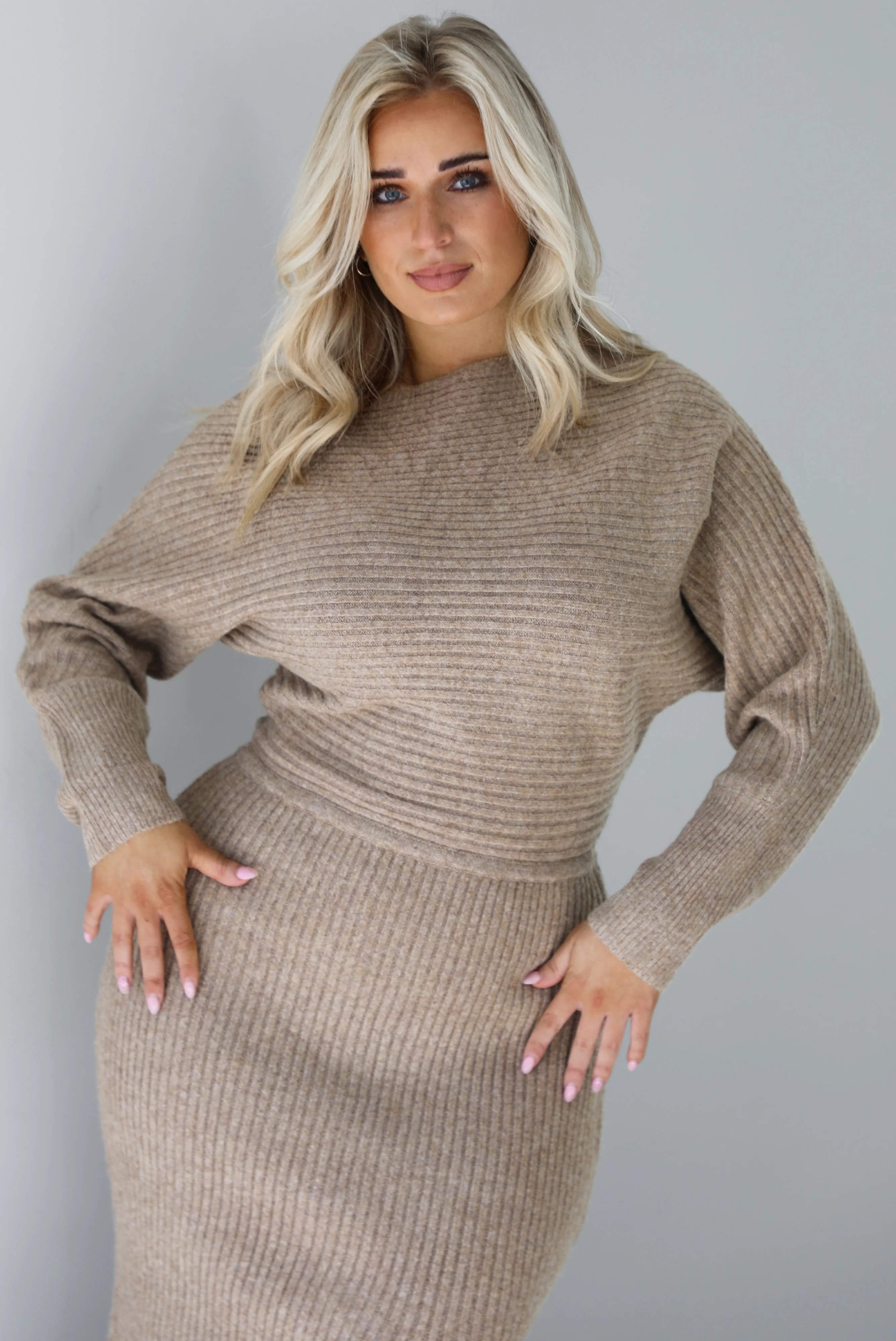 Bring It Back Midi Dress: Oatmeal - Image 3