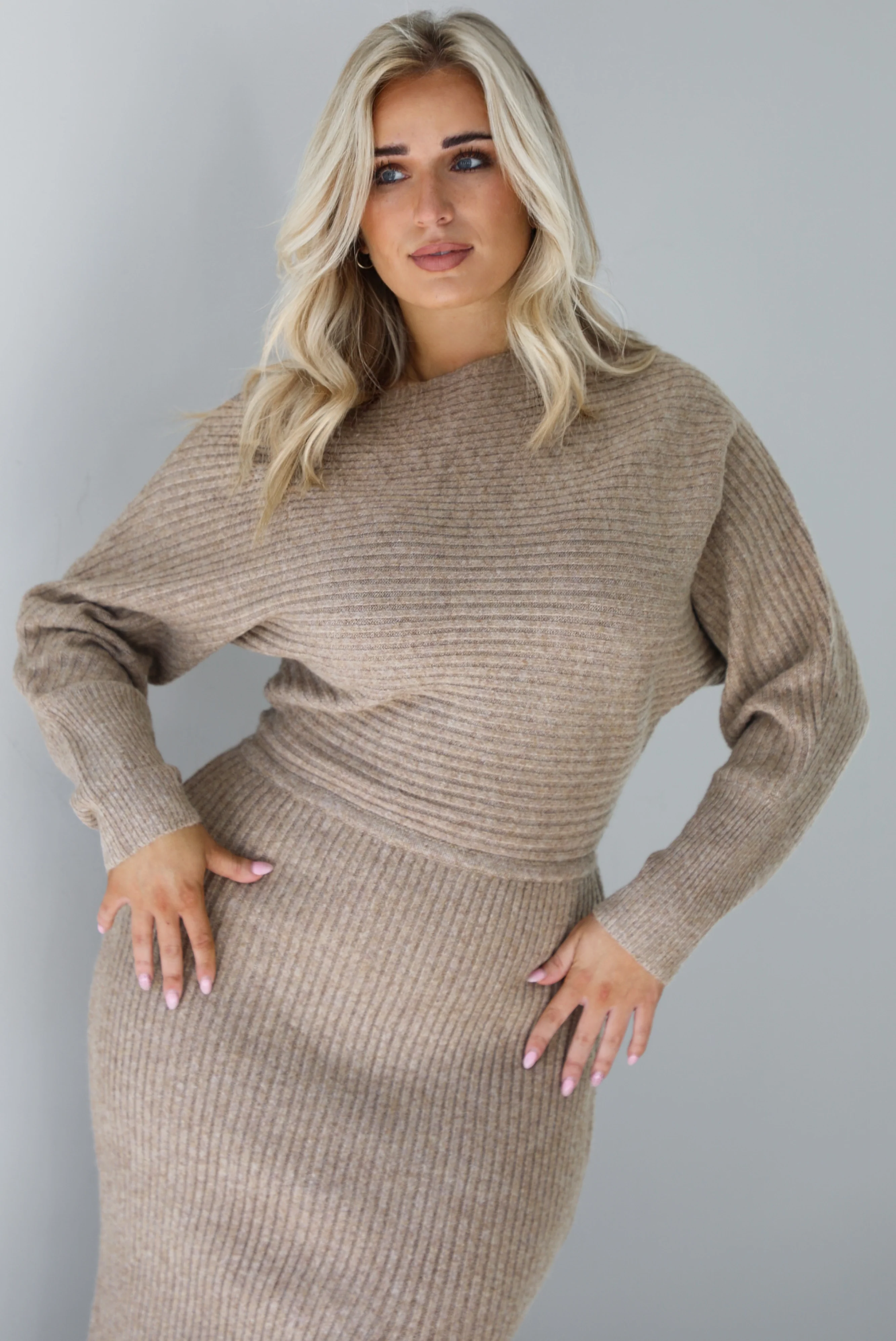 Bring It Back Midi Dress: Oatmeal - Image 4