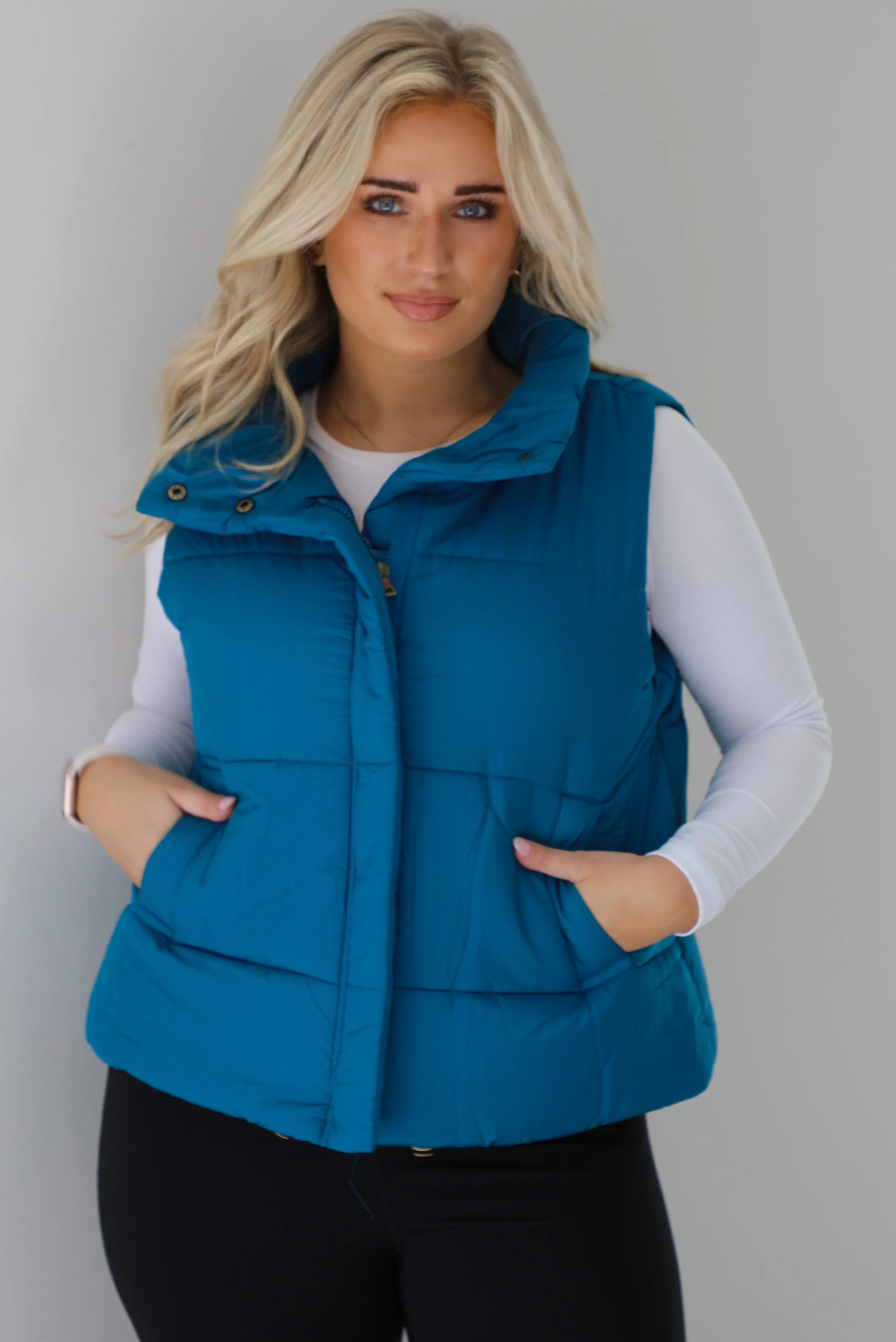 Cozy Campfire Vest: Teal - Image 7