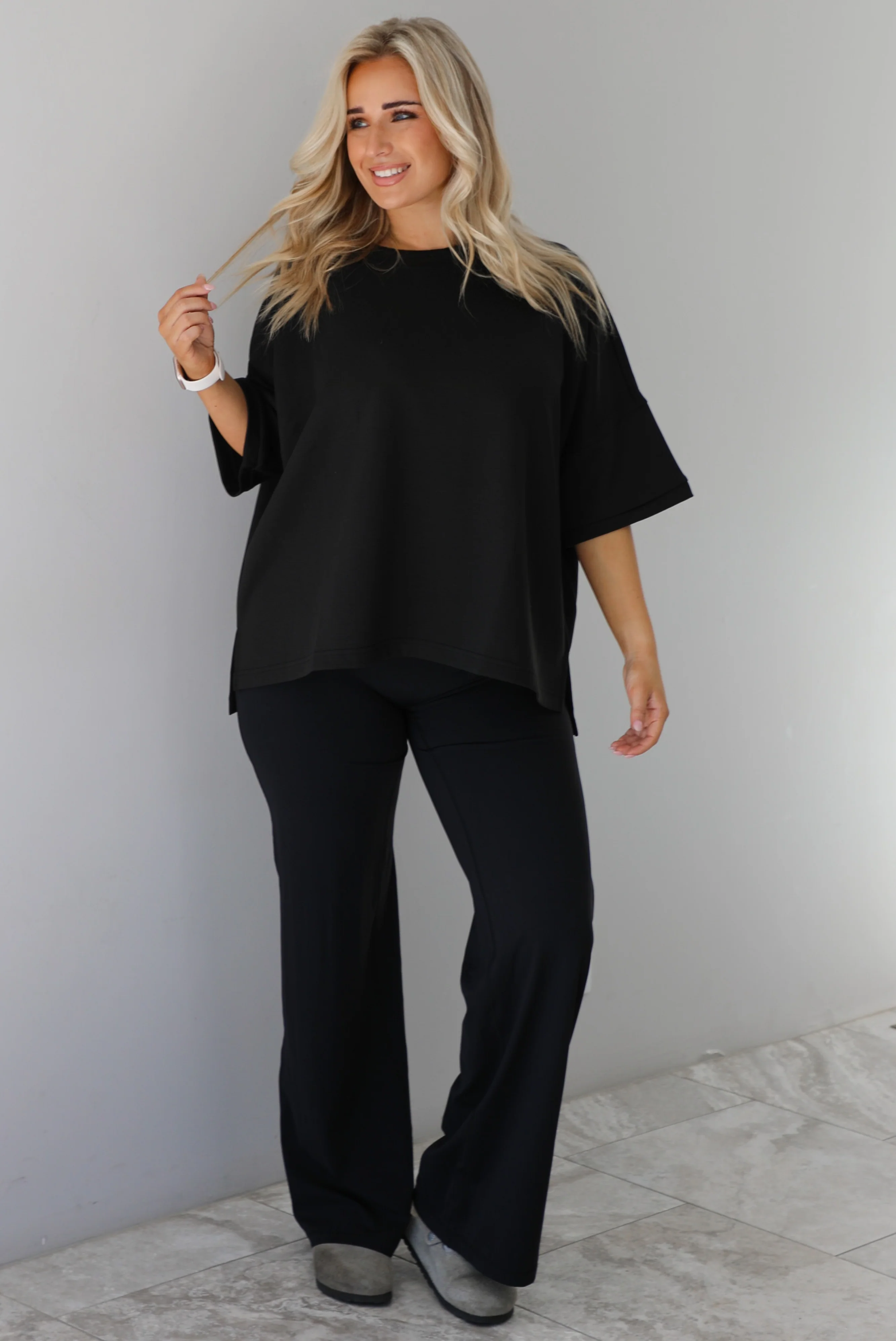 Dressed Down Oversized Tee: Black