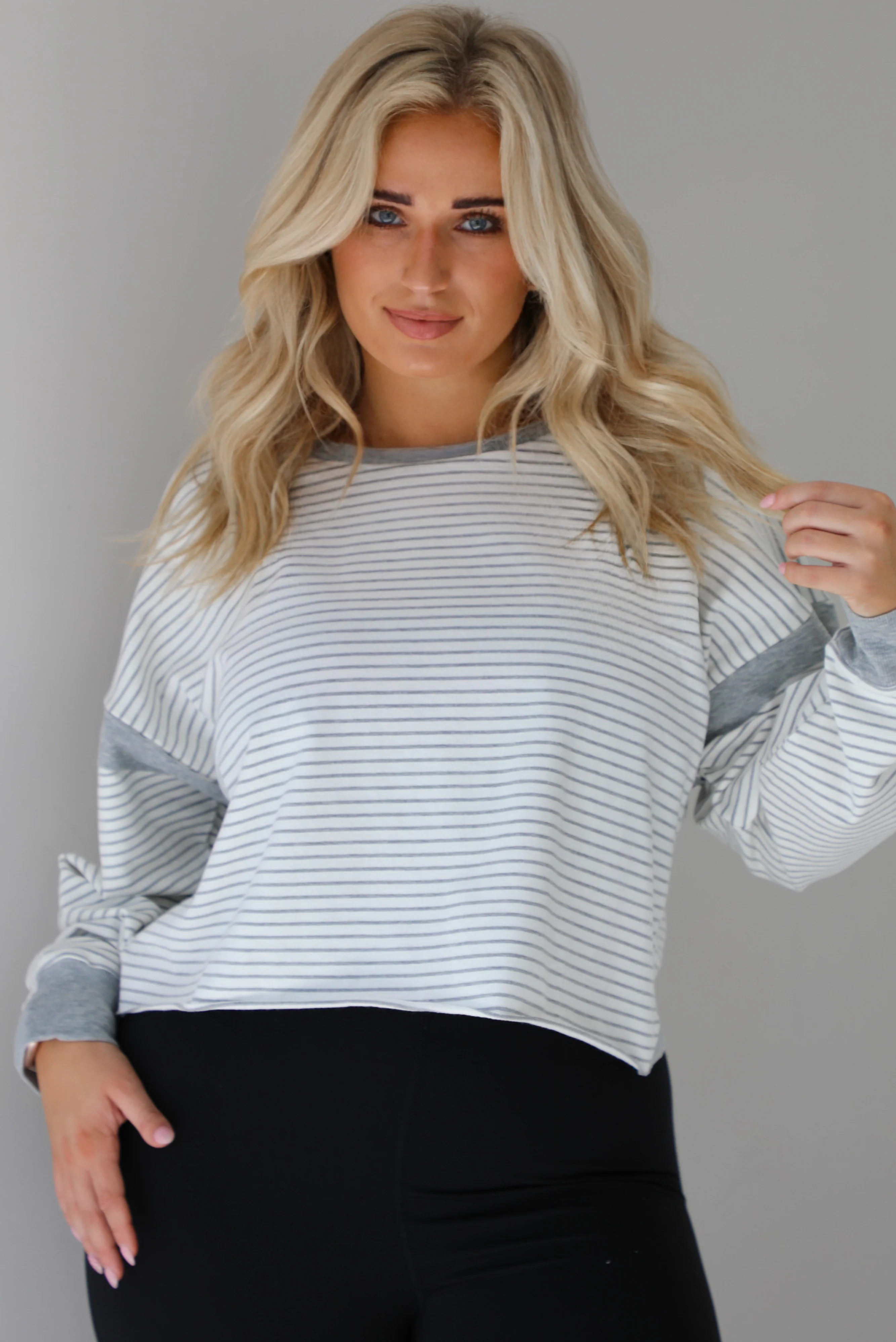 In The Details Sweater: Grey/White - Image 6