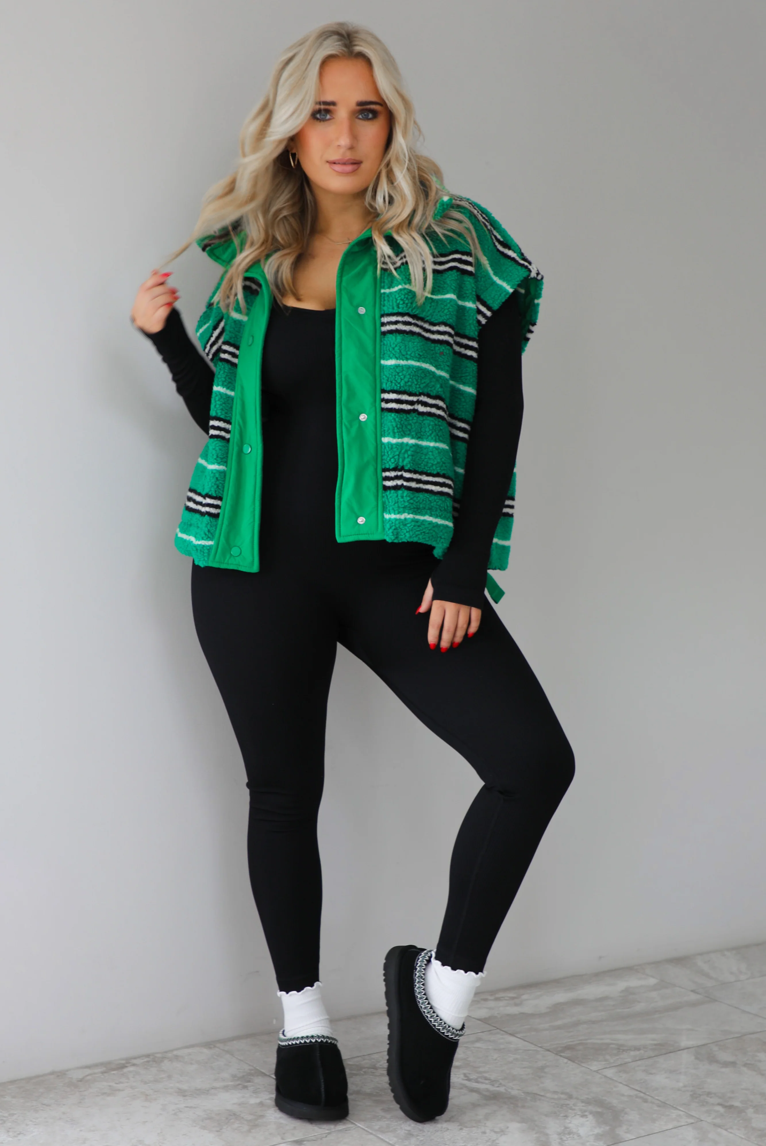 Weekend In Vermont Vest: Green/Multi